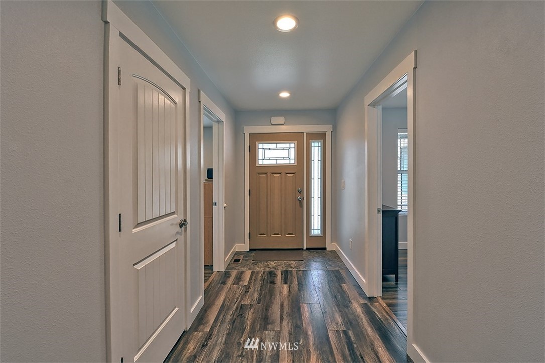 6385 Little Big Horn Road Maple Falls, WA 98266 - Photo 5 of 25 Gallery Image 5
