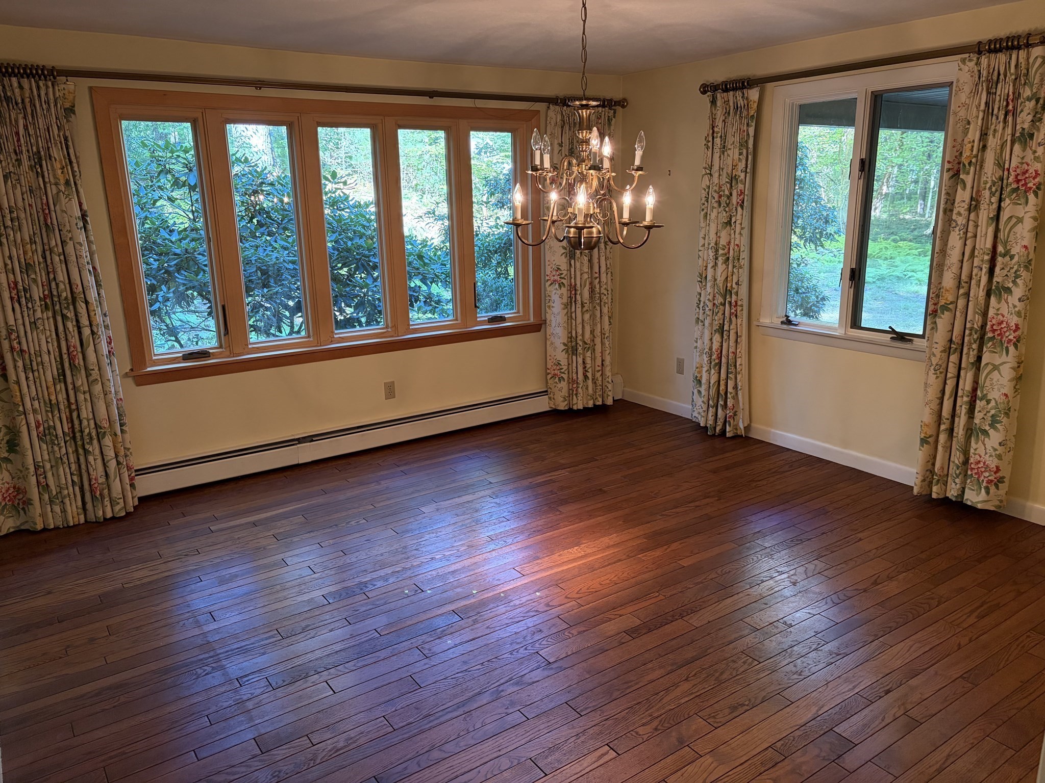 23 Forest Street Upton, MA 01568 - Photo 14 of 38 Gallery Image 14