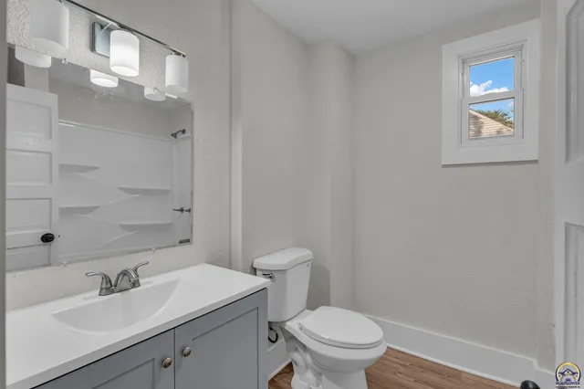 $135,000 | 2820 Southeast Wisconsin Avenue, Topeka, KS 66605