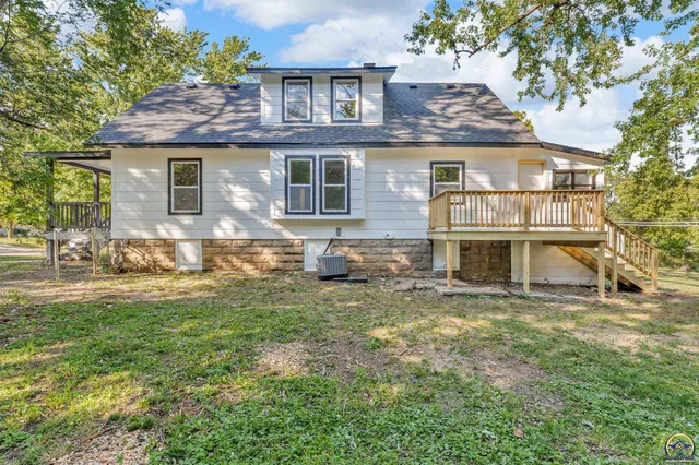 $135,000 | 2820 Southeast Wisconsin Avenue, Topeka, KS 66605