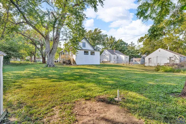 $135,000 | 2820 Southeast Wisconsin Avenue, Topeka, KS 66605