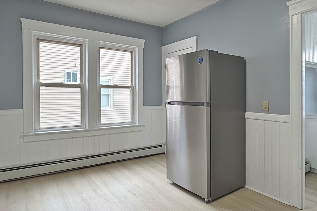 187 Sisson Street Pawtucket, RI 02860 - Photo 6 of 48 2nd Floor