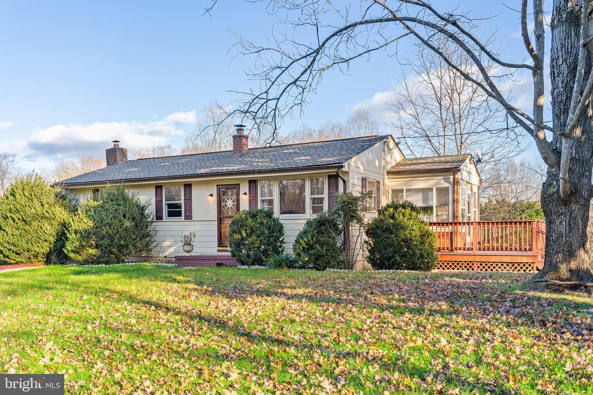 508 Round Hill Road Boston, VA 22713 - Photo 1 of 40 Front of house