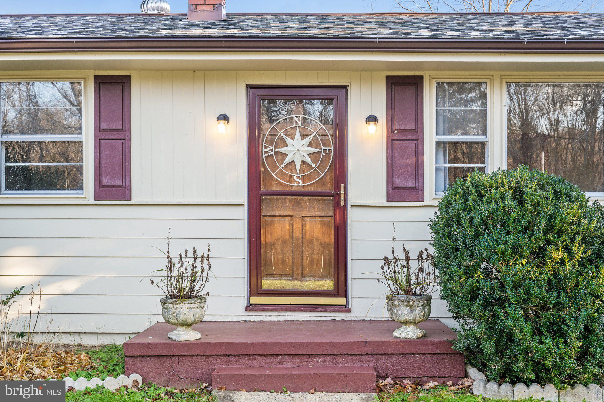 508 Round Hill Road Boston, VA 22713 - Photo 7 of 40 Front Door