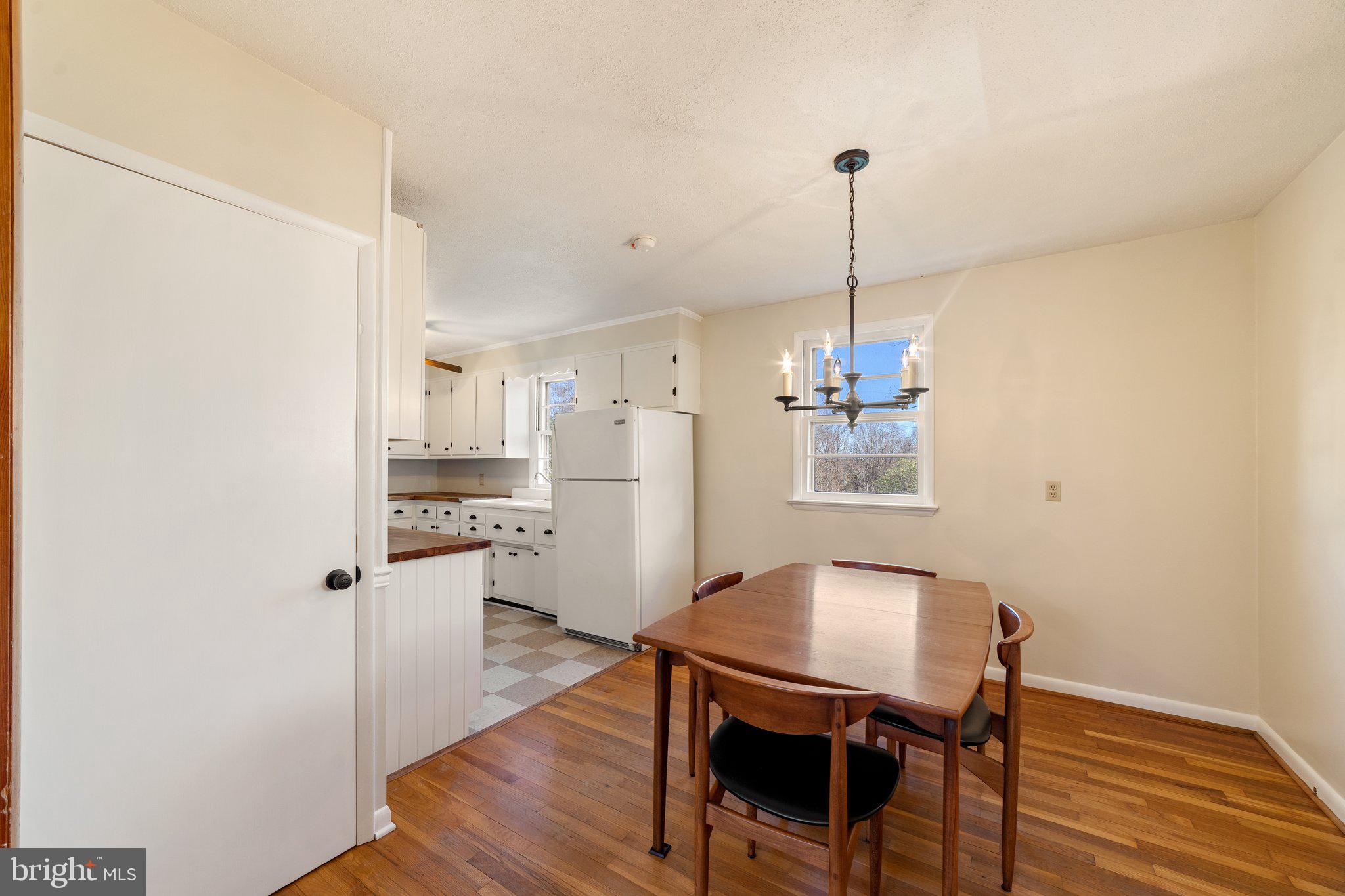 508 Round Hill Road Boston, VA 22713 - Photo 10 of 40 Dining Room
