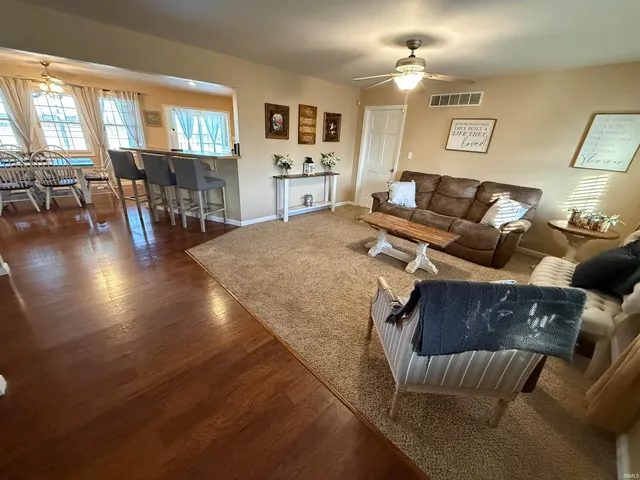 $449,900 | 493 Old State Road 65, Princeton, IN 47670