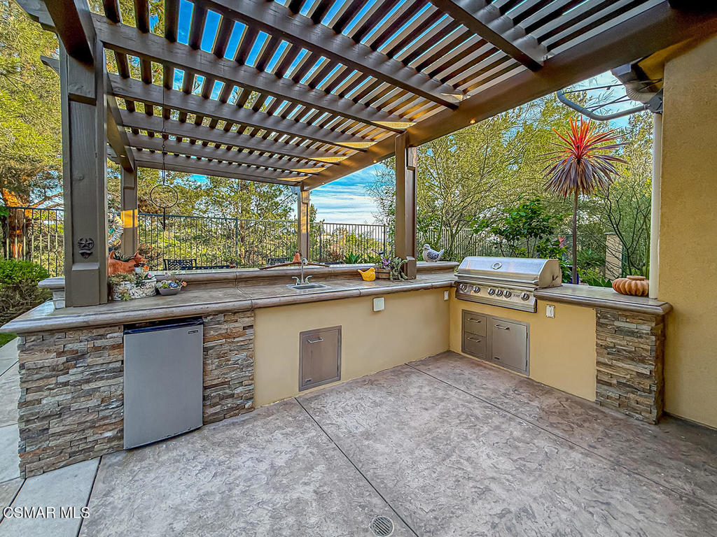 13257 Turnstone Circle Moorpark, CA 93021 - Photo 46 of 67