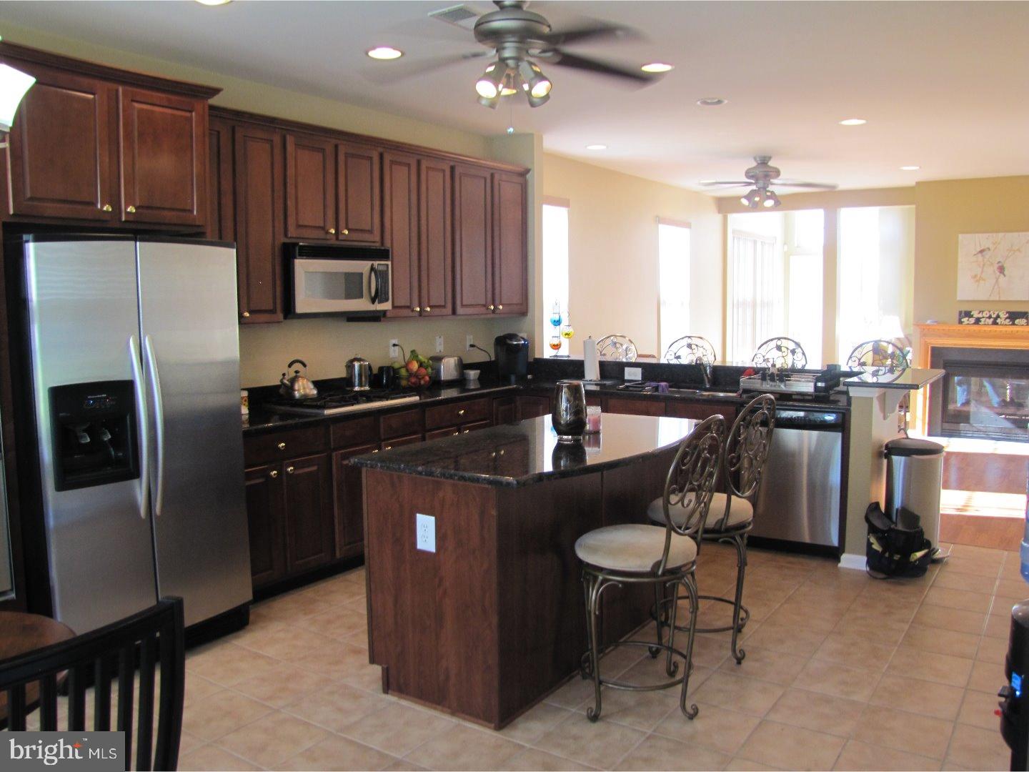 57 Pebble Creek Road Dayton, NJ 08810 - Photo 8 of 25 Gallery Image 8