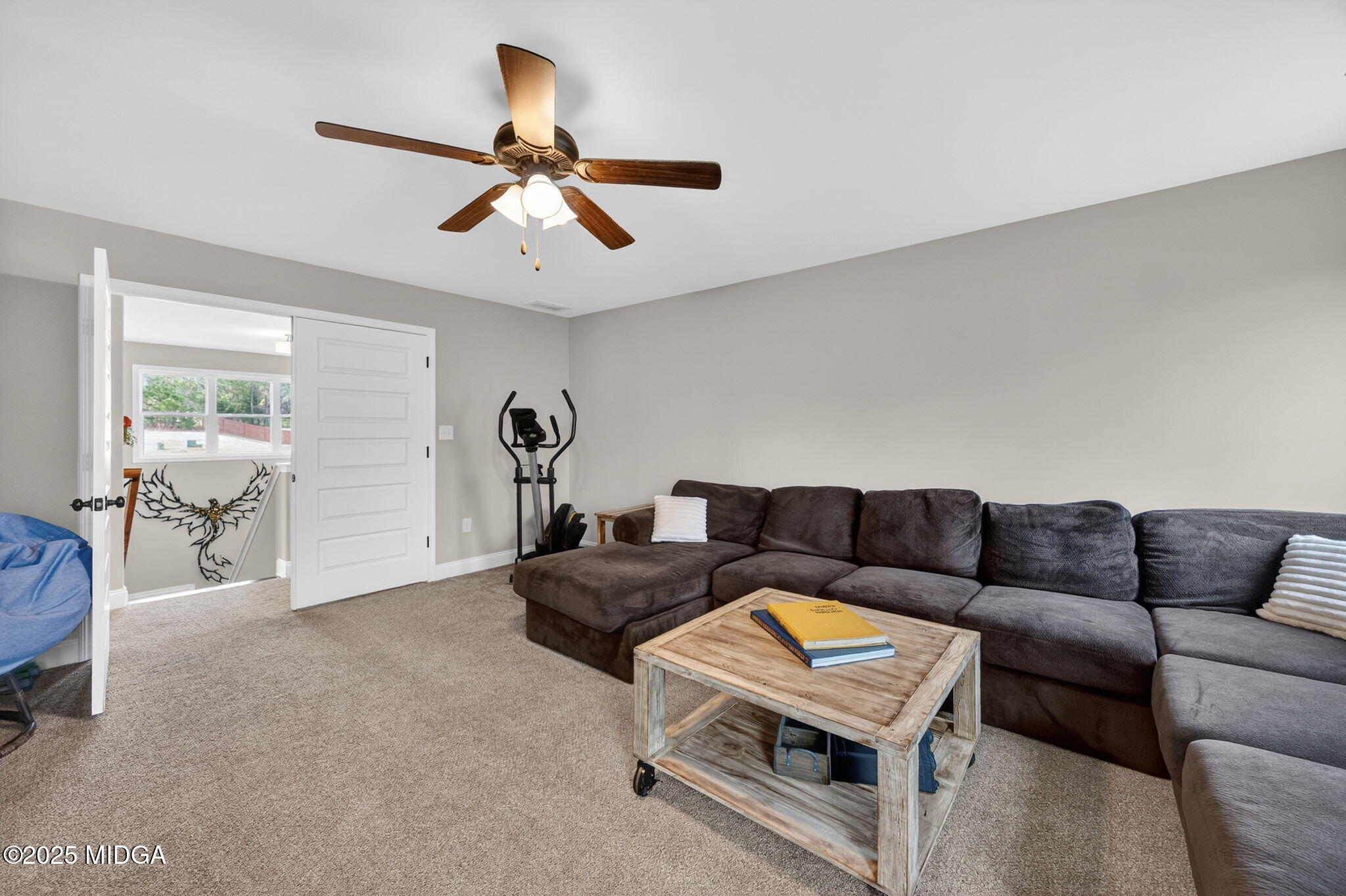 153 Jackson Drive Forsyth, GA 31029 - Photo 21 of 26 a living room with furniture