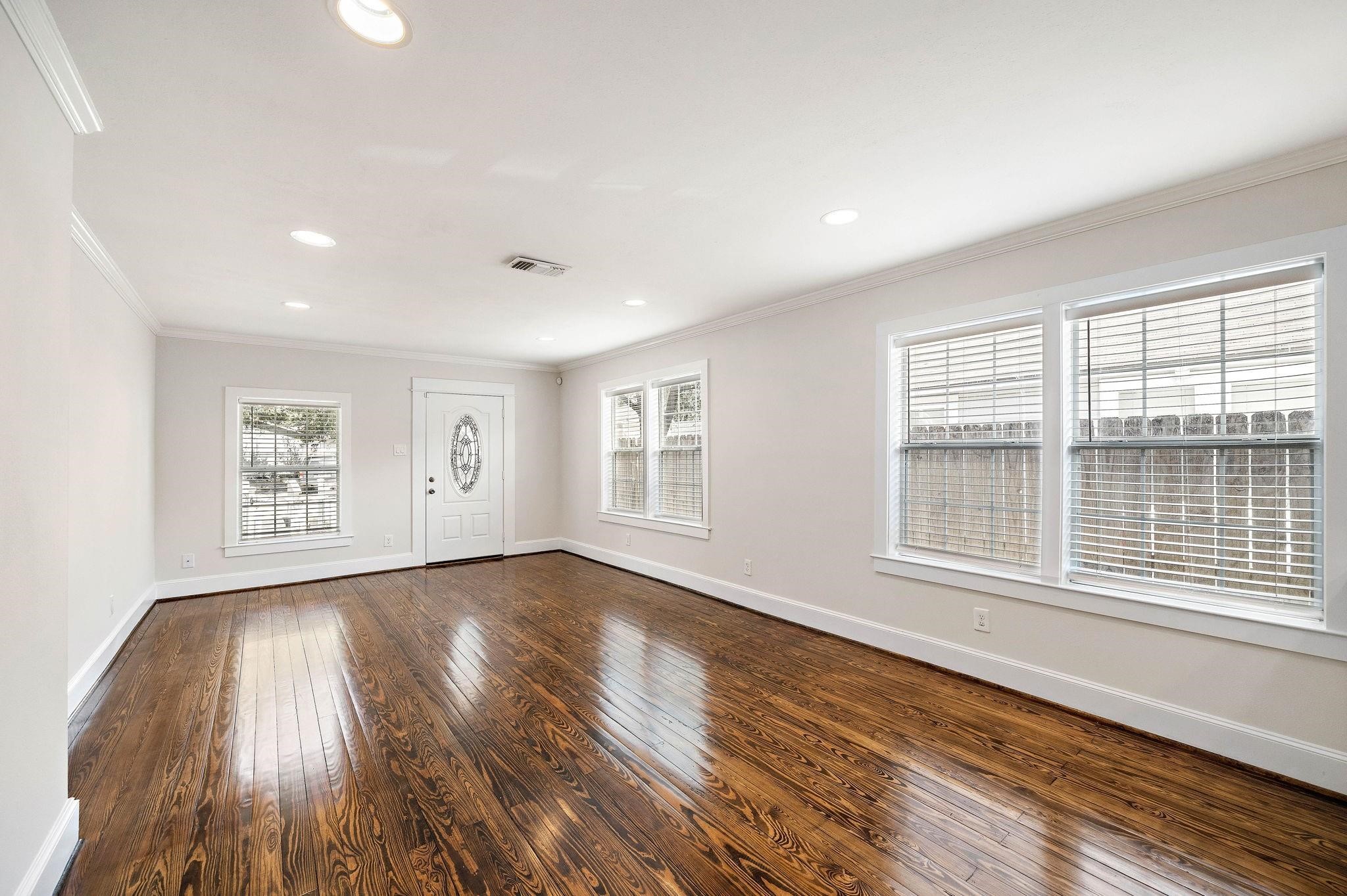 1327 Idylwild Street, Unit A Houston, TX 77009 - Photo 3 of 9