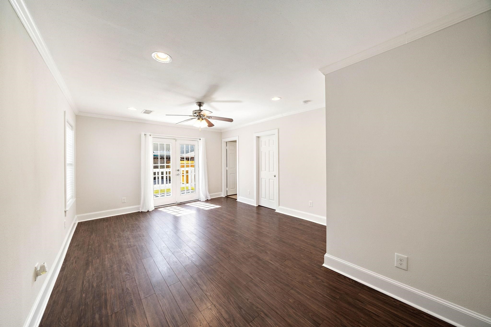 1327 Idylwild Street, Unit A Houston, TX 77009 - Photo 4 of 9