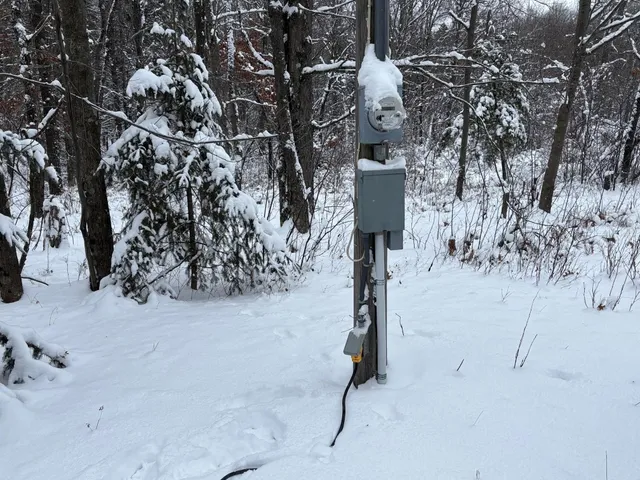 $72,500 | W13470 Eagle River Road, Silver Cliff, WI 54104