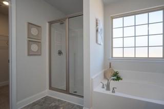 539 Wauka Drive Demorest, GA 30535 - Photo 14 of 19 a bathroom with a bathtub and shower