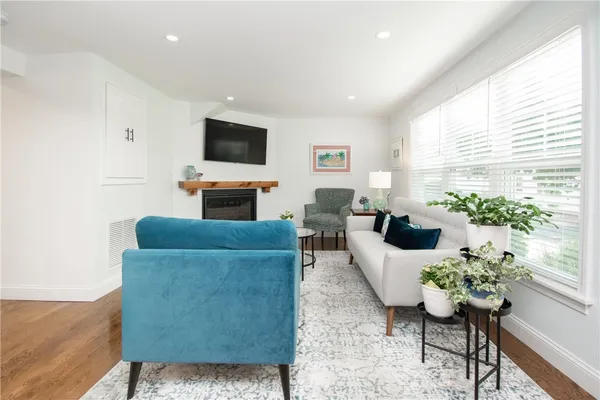 $4,875 | 58 Collins Street, Bristol, RI 02809
