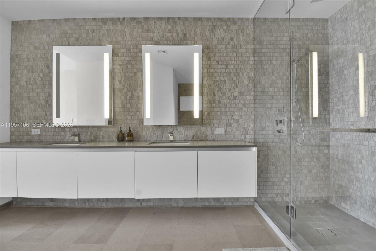 88 Southwest 7th Street, Unit 3503 Miami, FL 33130 - Photo 19 of 57