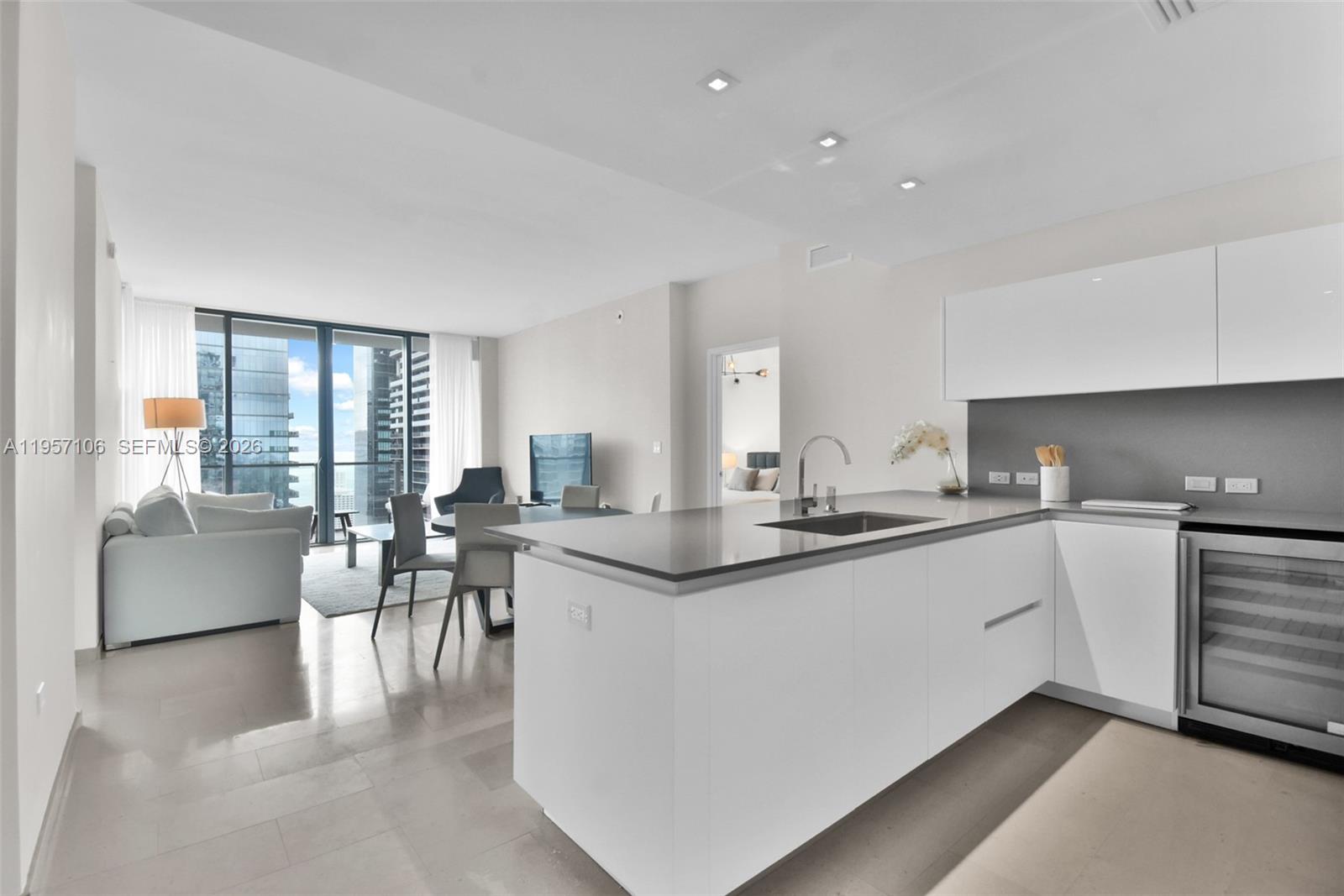 88 Southwest 7th Street, Unit 3503 Miami, FL 33130 - Photo 31 of 57