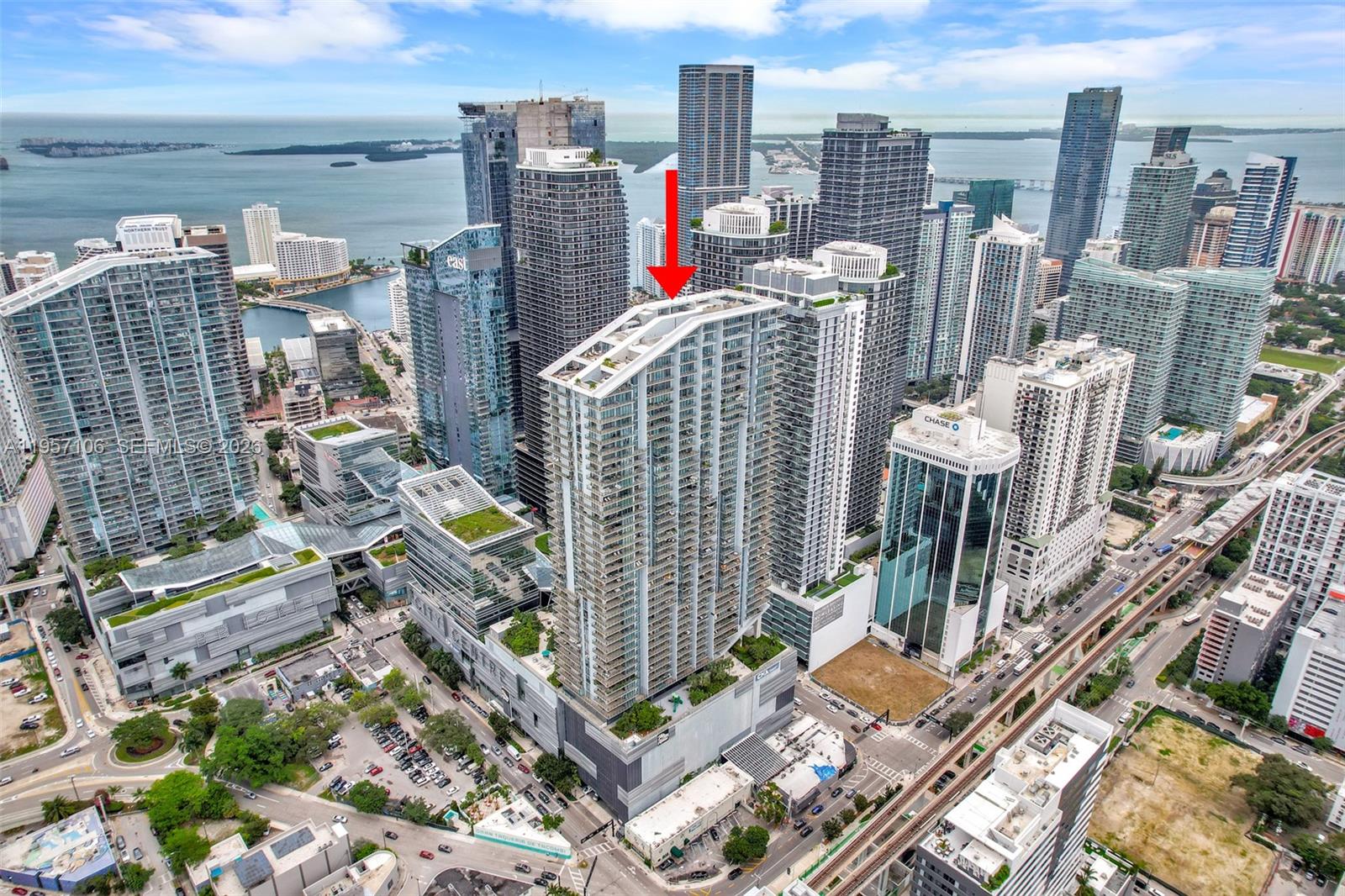 88 Southwest 7th Street, Unit 3503 Miami, FL 33130 - Photo 4 of 57