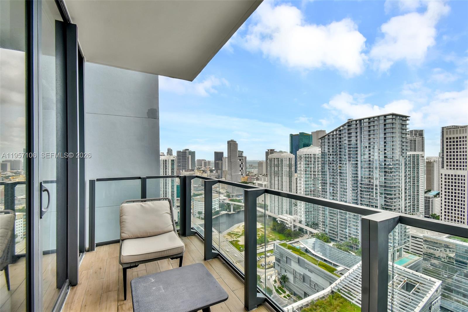 88 Southwest 7th Street, Unit 3503 Miami, FL 33130 - Photo 55 of 57