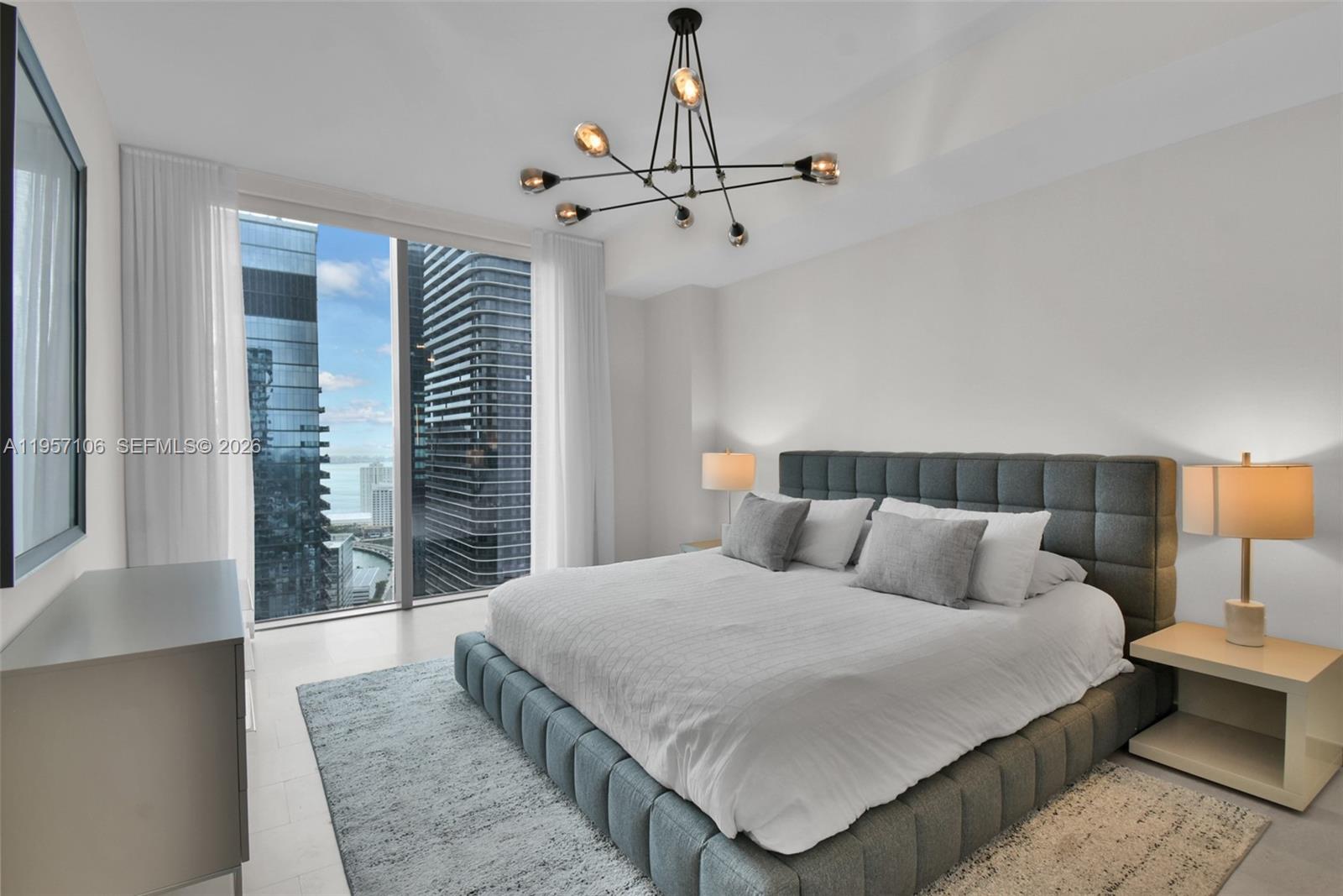 88 Southwest 7th Street, Unit 3503 Miami, FL 33130 - Photo 8 of 57