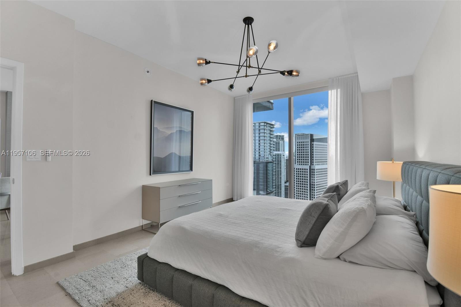 88 Southwest 7th Street, Unit 3503 Miami, FL 33130 - Photo 10 of 57