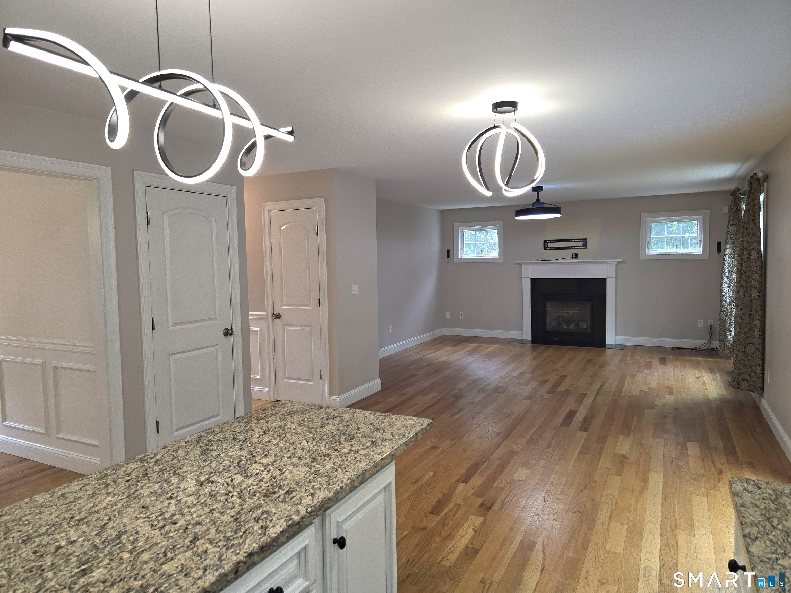 299 Bushy Hill Road Simsbury, CT 06070 - Photo 4 of 23 Gallery Image 4