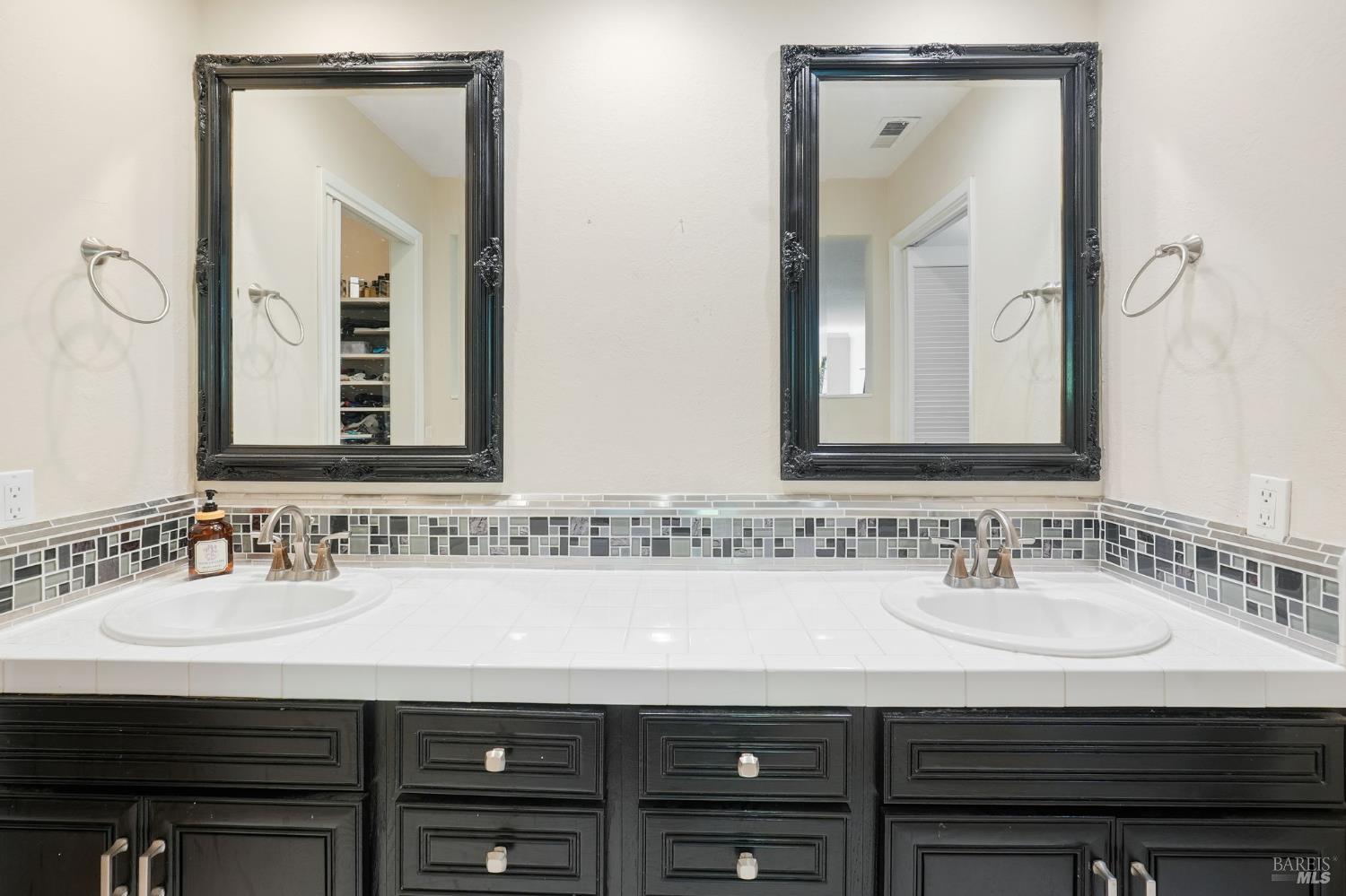 5260 San Luis Avenue Santa Rosa, CA 95409 - Photo 28 of 48