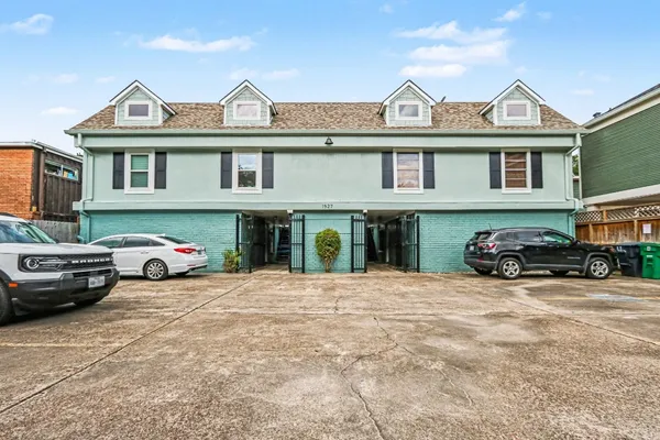 $181,000 | 1527 Rutland Street, Unit 4, Houston, TX 77008