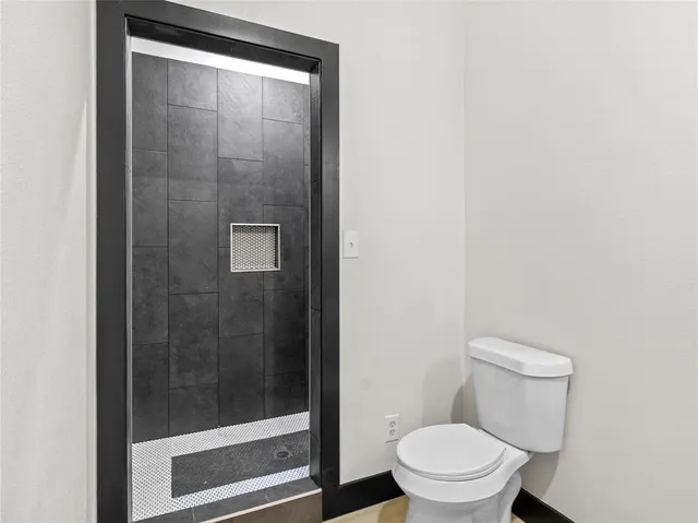 $328,750 | 105 Fcr 1250, Fairfield, TX 75840