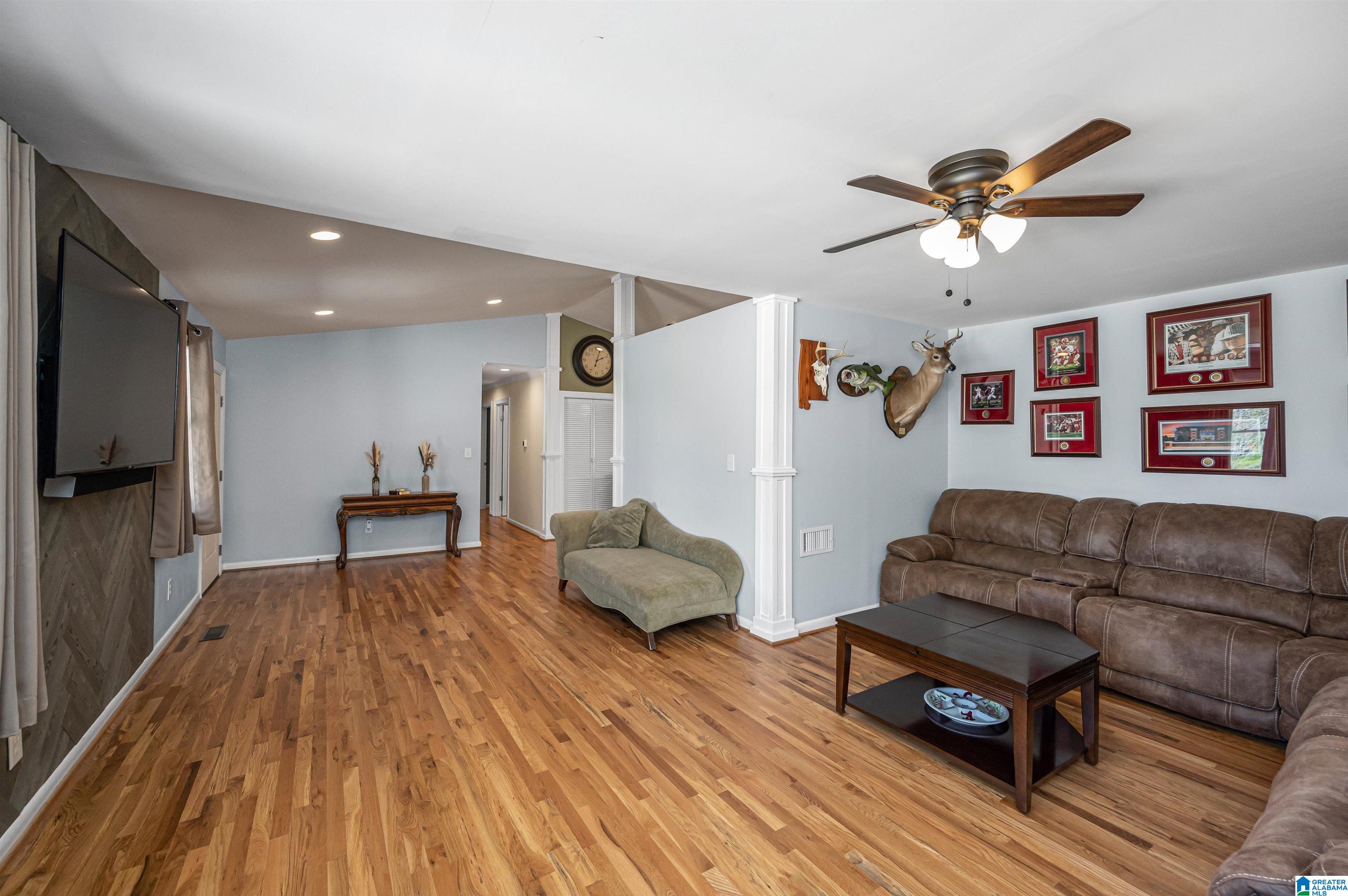 1424 Annie Lee Road Trussville, AL 35173 - Photo 8 of 42