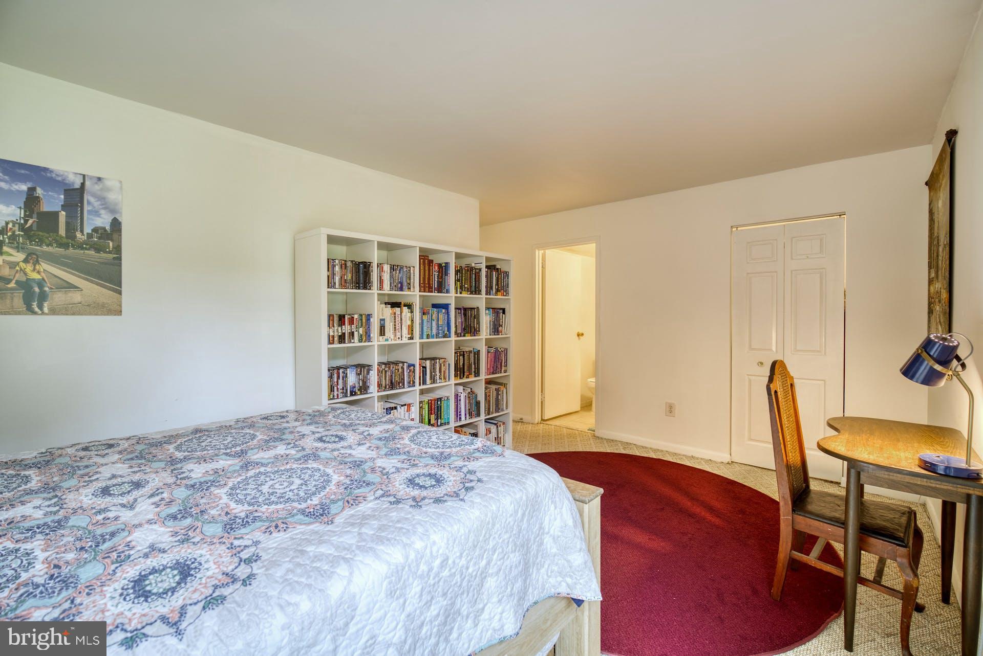 11236 Chestnut Grove Square, Unit 11236164 Reston, VA 20190 - Photo 10 of 45 Primary Bedroom