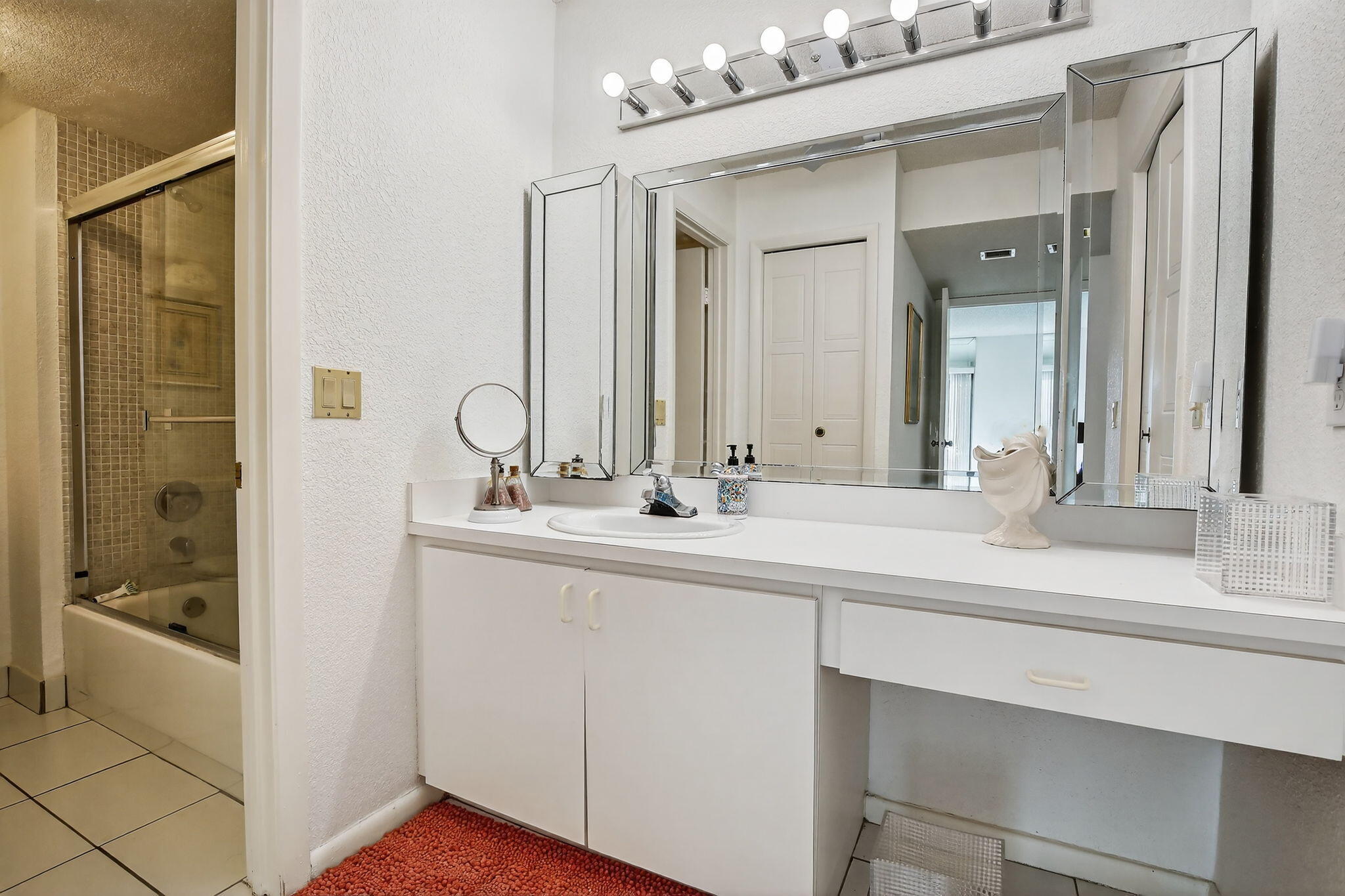 380 Racquet Club Road, Unit 106 Weston, FL 33326 - Photo 30 of 40 23-web-or-mls-_A7A6095