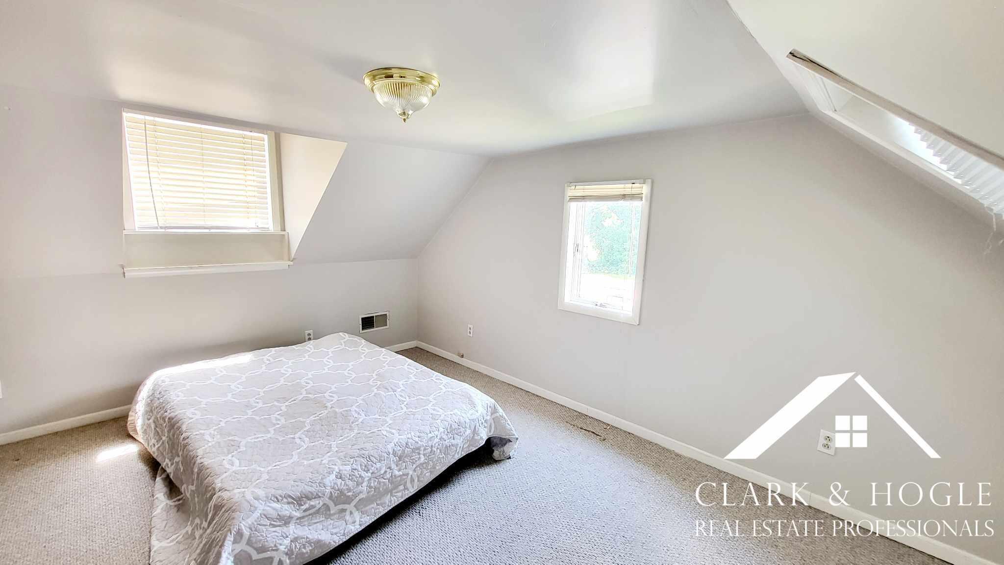 9271 East Sidney Road Crystal, MI 48818 - Photo 33 of 39 362224307_803312871287391_70257703951072
