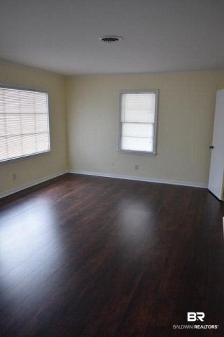 10 Edinborough Avenue Chickasaw, AL 36611 - Photo 2 of 14