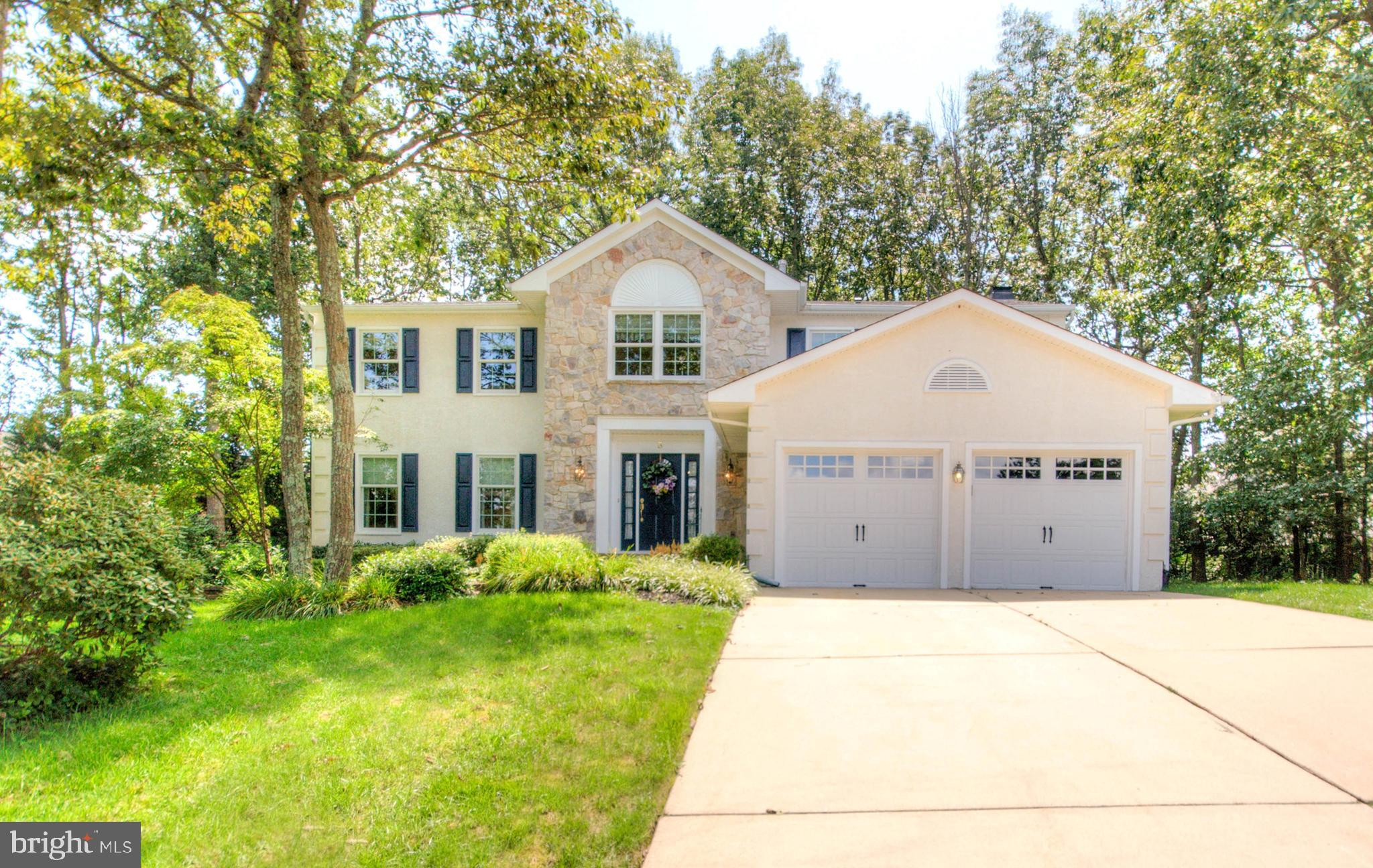 5 Ridge View Court Sicklerville, NJ 08081 - Photo 1 of 68 Gallery Image 1