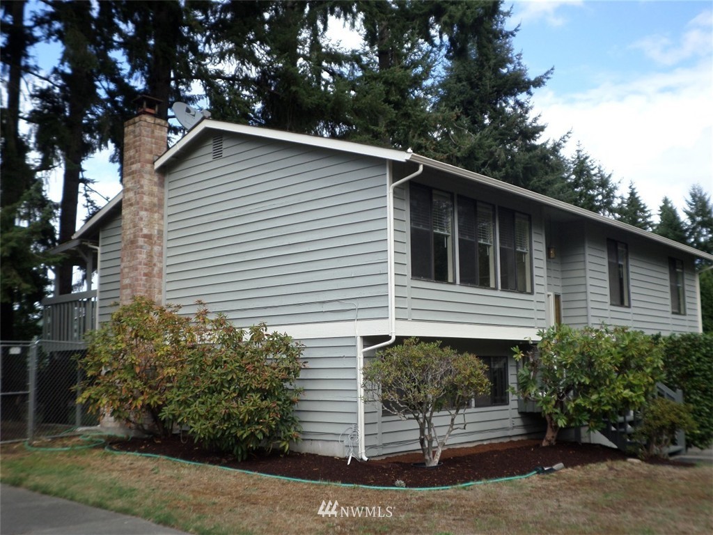 4524 Southeast 4th Place Renton, WA 98059 - Photo 17 of 17