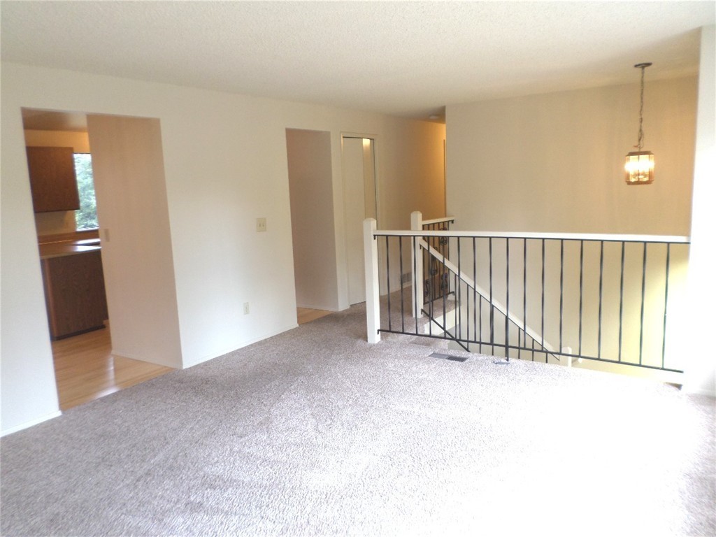 4524 Southeast 4th Place Renton, WA 98059 - Photo 6 of 17