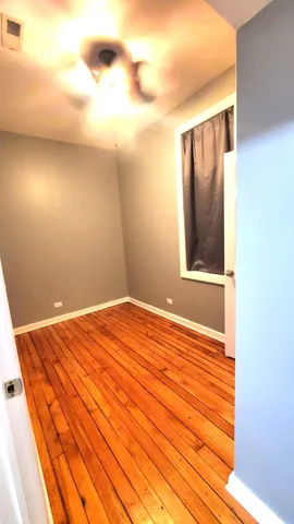 $1,800 | 1337 North Greenview Avenue, Unit 1R, Chicago, IL 60642