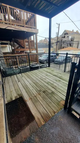 $1,800 | 1337 North Greenview Avenue, Unit 1R, Chicago, IL 60642