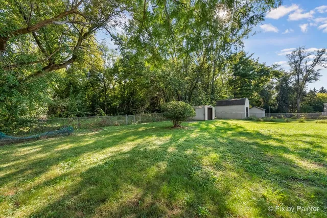 $299,900 | 7615 West Andrea Lane, Crystal Lake, IL 60012