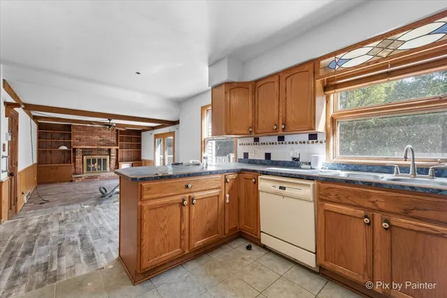 $299,900 | 7615 West Andrea Lane, Crystal Lake, IL 60012