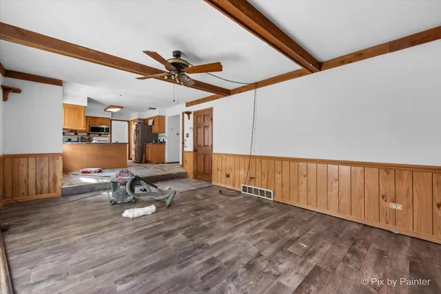 $299,900 | 7615 West Andrea Lane, Crystal Lake, IL 60012