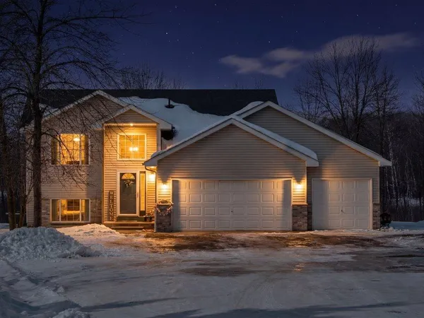 $424,999 | 8646 170th Street, Milaca, MN 56353
