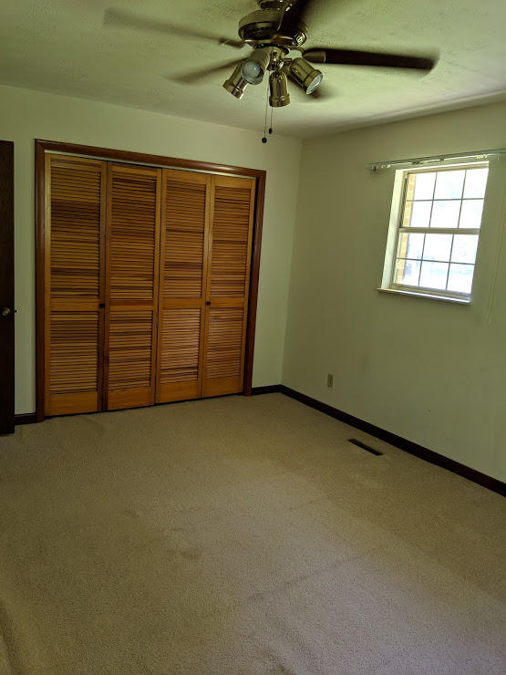 167 Scott Road Harriman, TN 37748 - Photo 12 of 32 Master bedroom