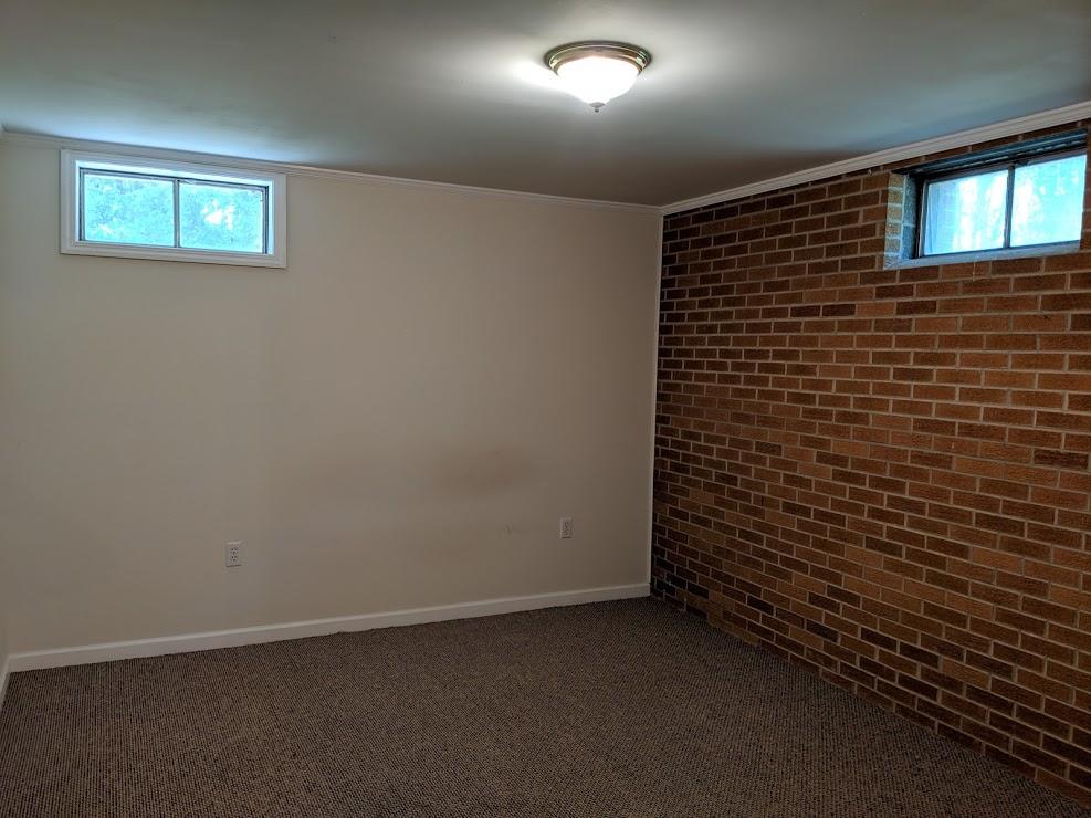 167 Scott Road Harriman, TN 37748 - Photo 23 of 32 Downstairs bedroom
