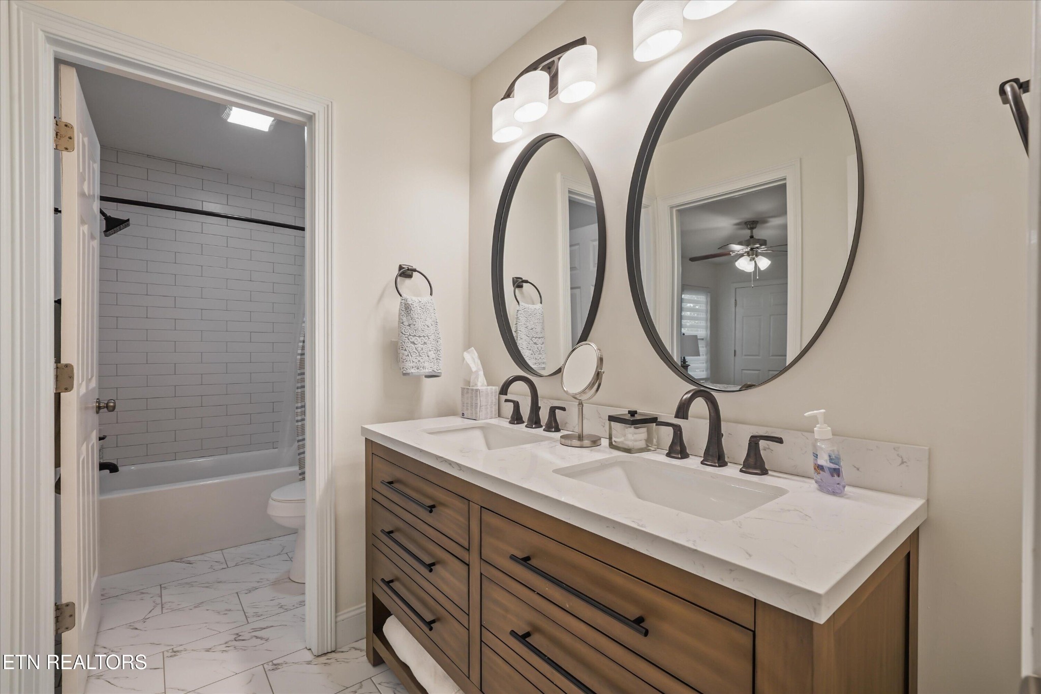 9117 Colchester Ridge Road Knoxville, TN 37922 - Photo 20 of 42 Gallery Image 20