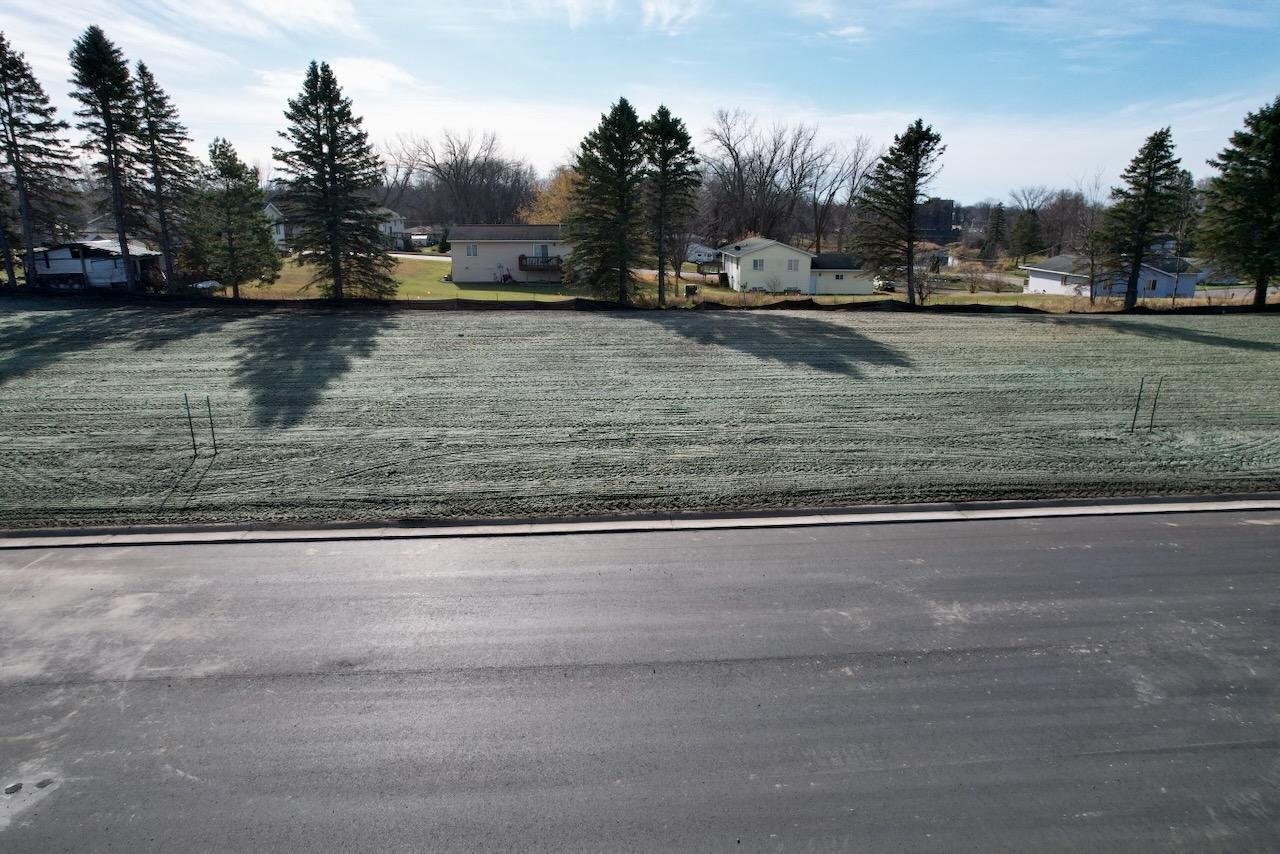 201 4th Avenue Southeast Pelican Rapids, MN 56572 - Photo 10 of 19