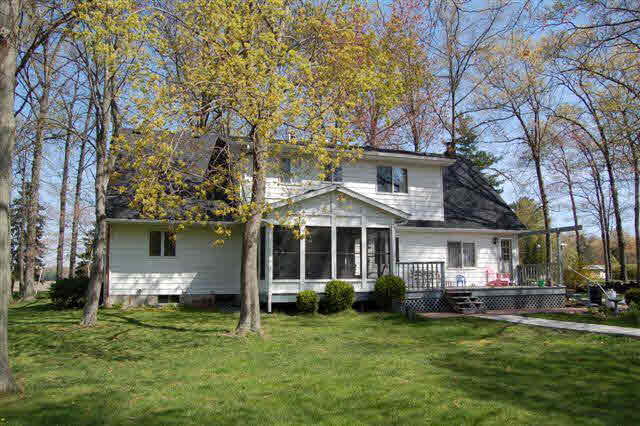 3397 School Road Temperance, MI 48182 - Photo 6 of 20 BACKVIEW