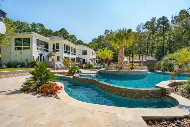 $2,884,888 | 521 Cypress Point Drive, Summerville, SC 29486