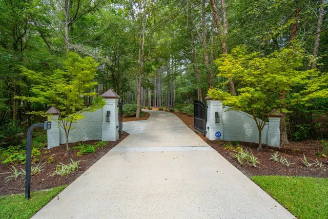 $2,884,888 | 521 Cypress Point Drive, Summerville, SC 29486