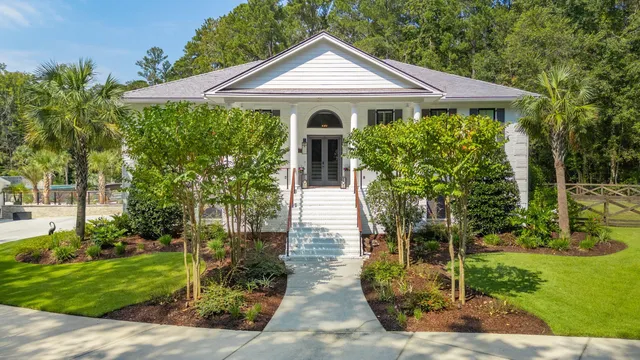 $2,884,888 | 521 Cypress Point Drive, Summerville, SC 29486